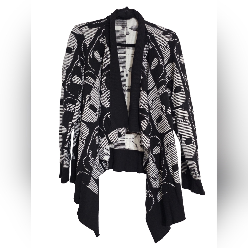 Torrid Black & White Skull Print Cardigan.